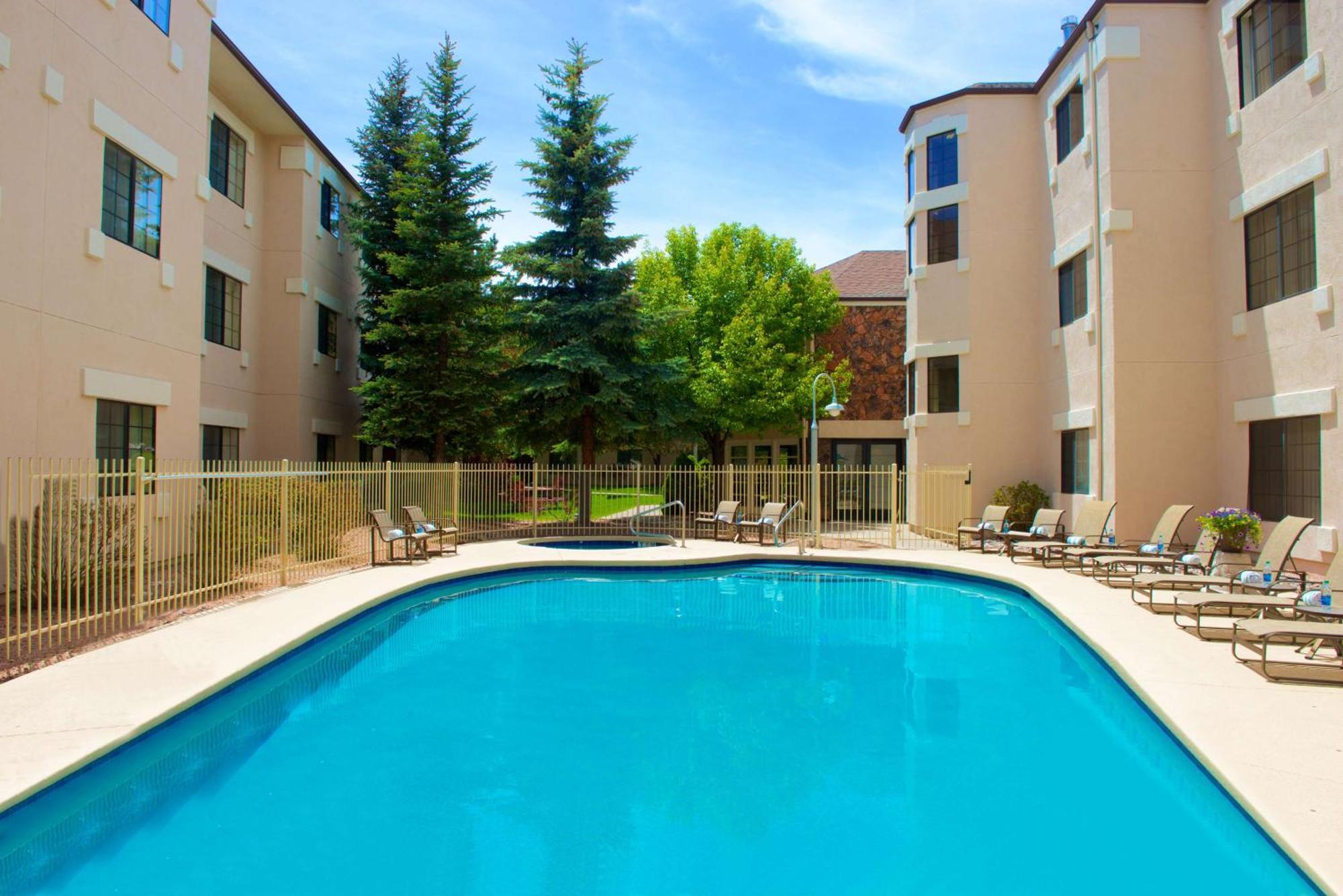 Embassy Suites By Hilton Flagstaff Buitenkant foto