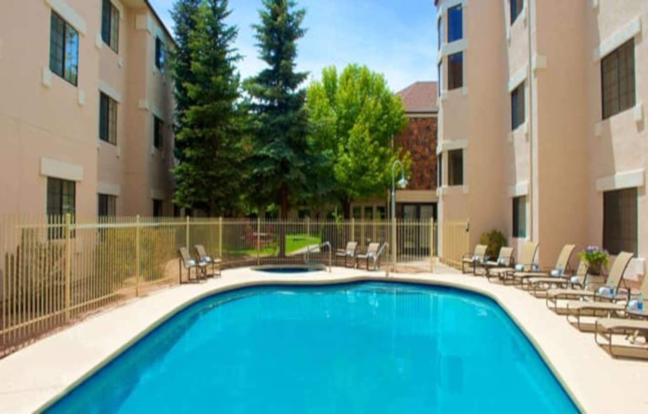 Embassy Suites By Hilton Flagstaff Buitenkant foto